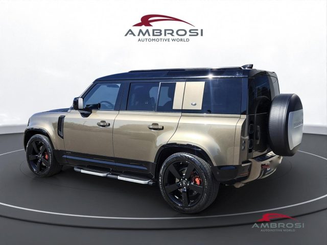 Land Rover Defender 110 3.0 i6 mhev X-Dynamic HSE awd 400cv auto - foto 4 di 4