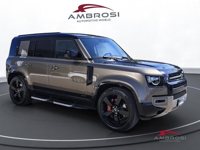 Land Rover Defender 110 3.0 i6 mhev X-Dynamic HSE awd 400cv auto - foto 2 di 4