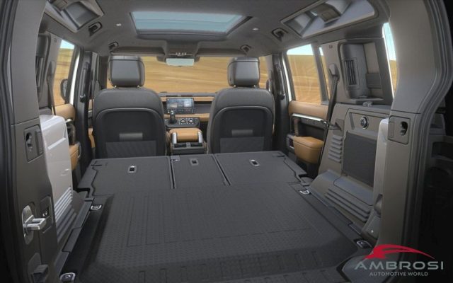 Land Rover Defender 110 2.0 Si4 PHEV 404 CV AWD Auto X nuovo a CORCIANO