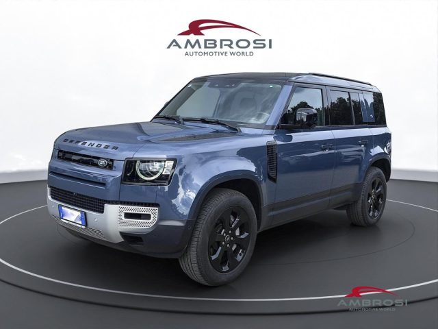 Land Rover Defender 110 3.0D I6 300 CV AWD Auto SE usato a CORCIANO