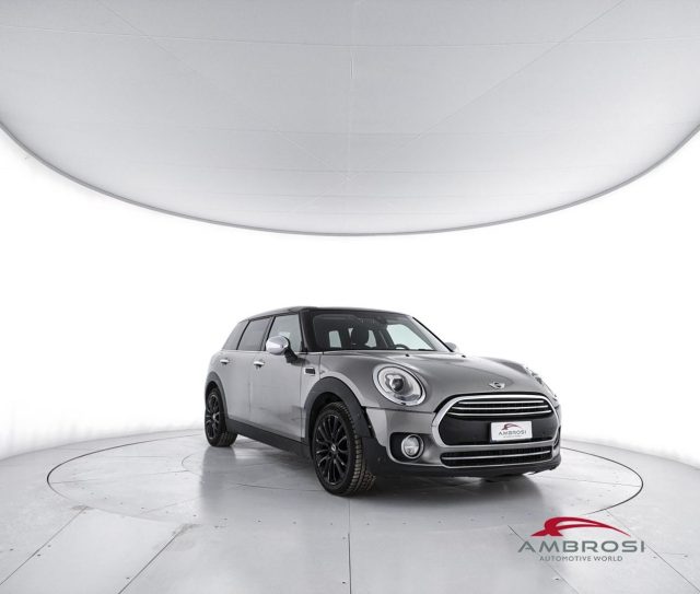 MINI Clubman Cooper D 1.5 One D - PER OPERATORI DEL SETTORE - foto 2 di 4