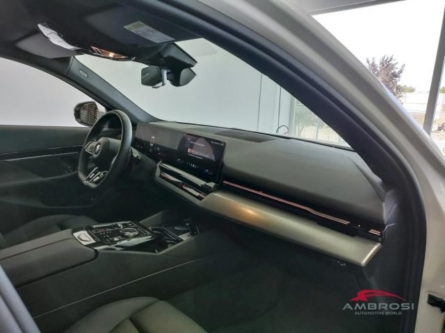 BMW 520 Serie 5 d Berlina Msport Travel package usato a CORCIANO