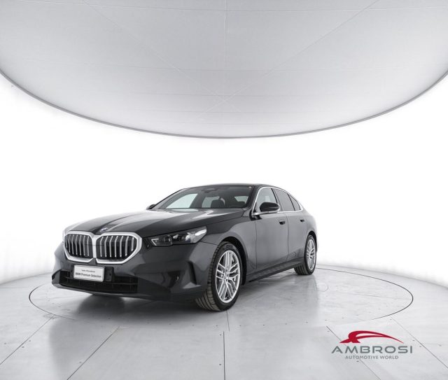 BMW 520 Serie 5 d Travel Package usato a CORCIANO