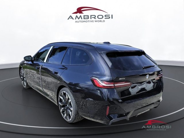 BMW 520 Serie 5 d xDrive Touring Msport Innovation Comfort - foto 3 di 4