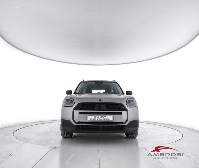 MINI Countryman Cooper 2.0 48V Classic auto 163CV - foto 4 di 4