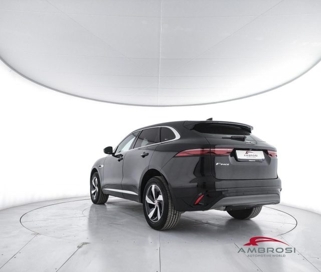 Jaguar F-Pace F PACE 2.0 D 204 CV AWD aut. R-Dynamic S - foto 4 di 4