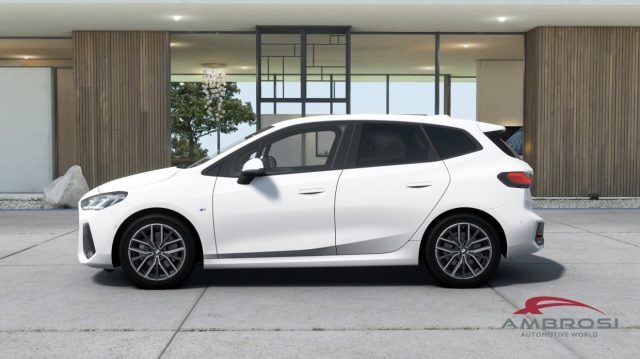 BMW 218 Serie 2 d Active Tourer Msport Premium Package - foto 3 di 4