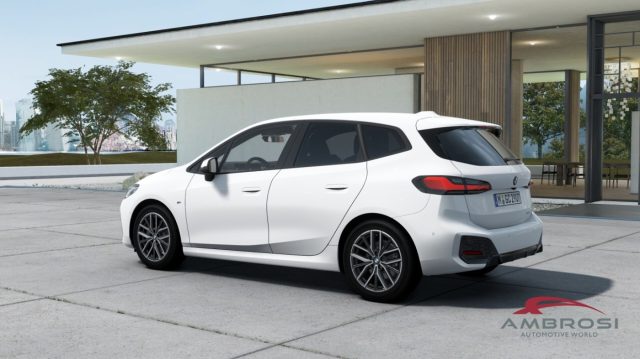 BMW 218 Serie 2 d Active Tourer Msport Premium Package - foto 2 di 4