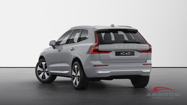 Volvo XC60 T6 AWD Plug-in hybrid Elettrica/Benzina Core Brigh - foto 3 di 4