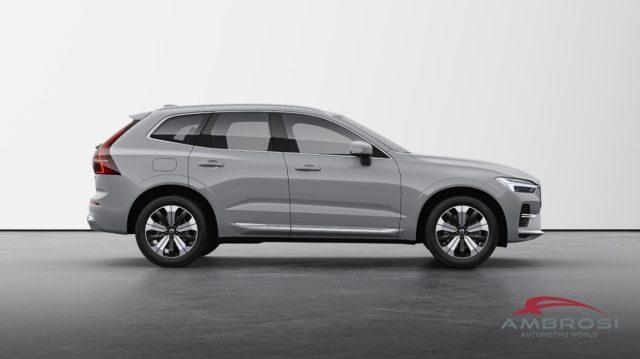 Volvo XC60 T6 AWD Plug-in hybrid Elettrica/Benzina Core Brigh - foto 4 di 4