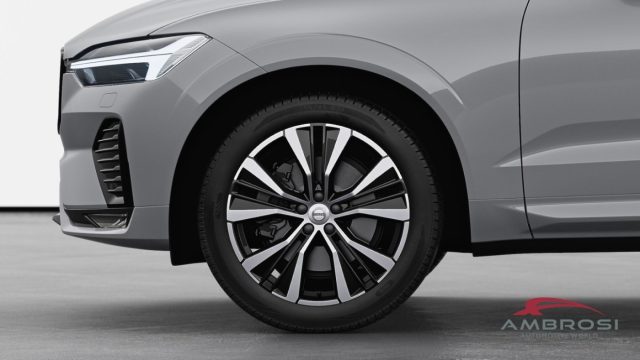 Volvo XC60 B5 AWD Mild hybrid Benzina Ultra Dark - AUTOCARRO nuovo a CORCIANO