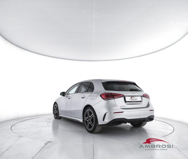Mercedes-Benz A 180 180 d Automatic Premium - foto 4 di 4