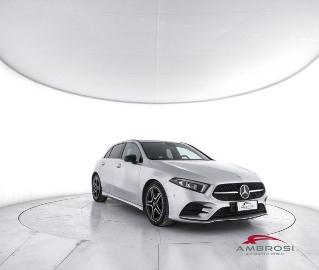 Mercedes-Benz A 180 180 d Automatic Premium - foto 2 di 4