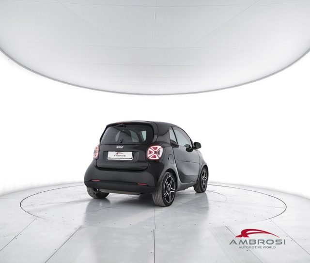 smart forTwo 90 0.9 Turbo twinamic Urban Sport - foto 3 di 4