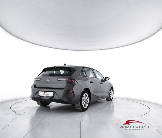 Opel Astra 1.2 t Edition s&s 110cv - foto 4 di 4
