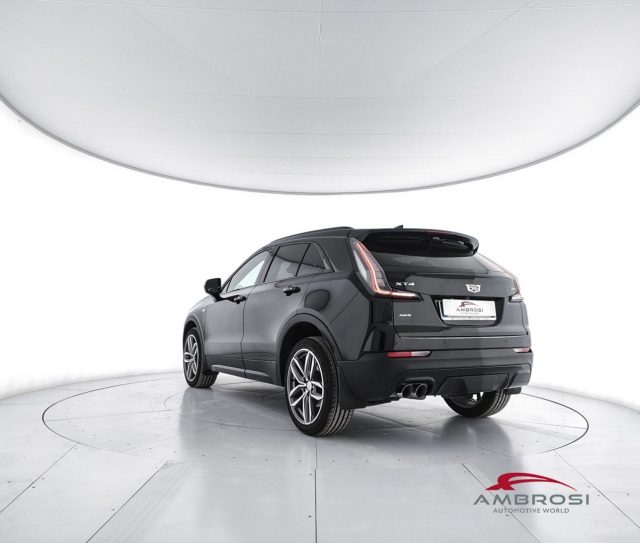 Cadillac XT4 350 TD AWD Premium Luxury - foto 4 di 15