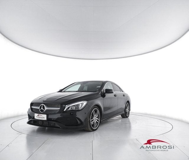 Mercedes-Benz CLA 200 200 d 4Matic Automatic Premium - foto 2 di 4