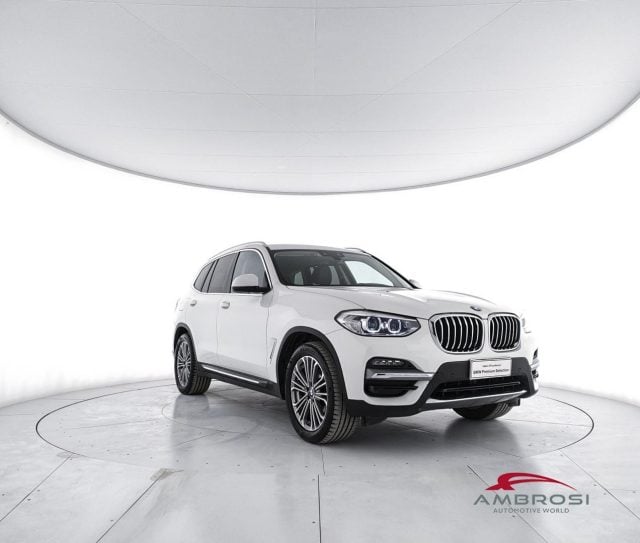 BMW X3 xDrive20d Luxury auto - foto 3 di 4