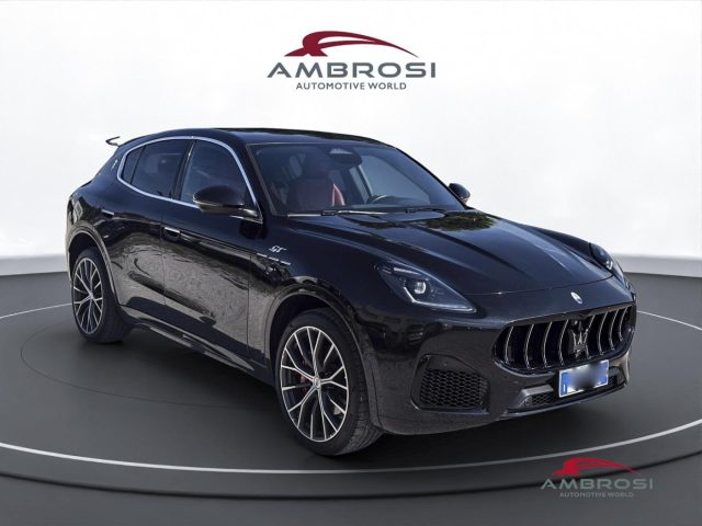 Maserati Grecale 2.0 mhev GT 300cv auto - foto 2 di 4