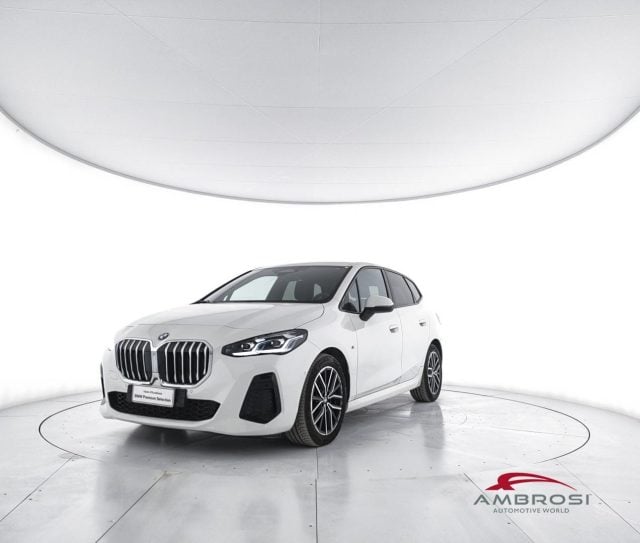 BMW 218 Serie 2 d Active Tourer Msport Premium Package, del 2025, 25.007 km, in vendita a Corciano (PG)