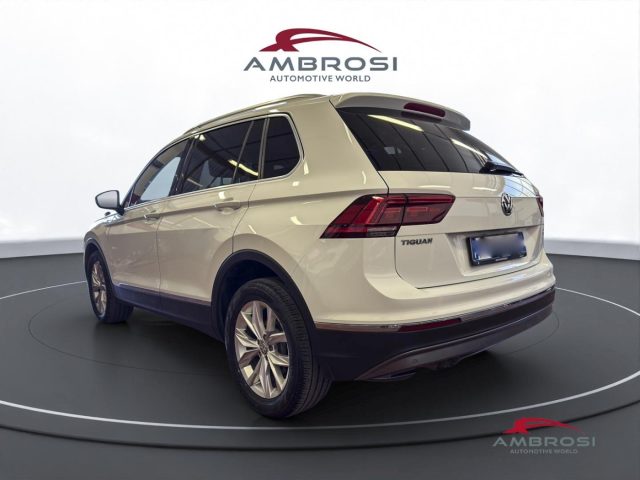 Volkswagen Tiguan 2.0 TDI SCR DSG 4MOTION Executive - foto 4 di 4