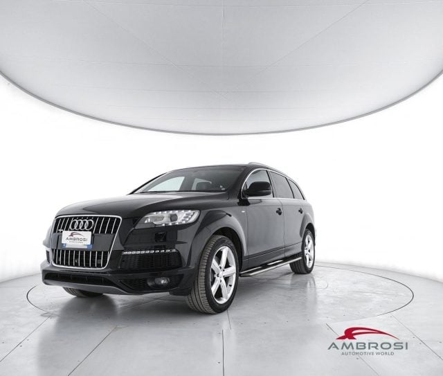 Audi Q7 3.0 V6 TDI 245 CV clean diesel quattro tiptronic A usato a CORCIANO