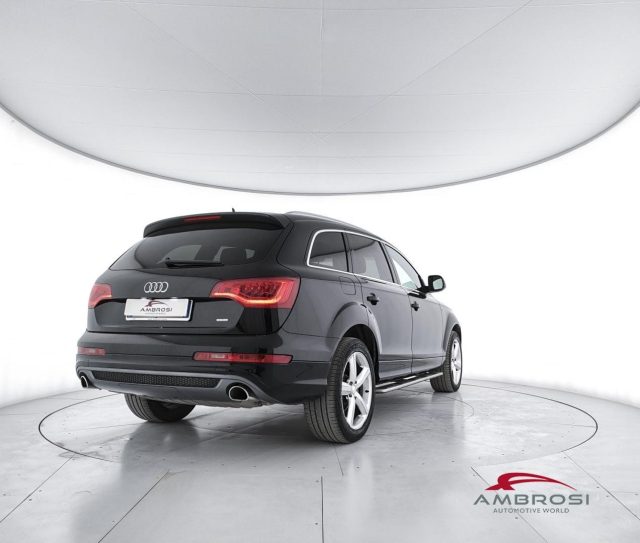 Audi Q7 3.0 V6 TDI 245 CV clean diesel quattro tiptronic A - foto 3 di 4