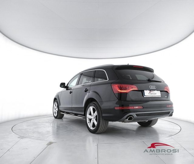 Audi Q7 3.0 V6 TDI 245 CV clean diesel quattro tiptronic A - foto 4 di 4