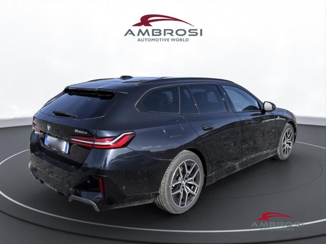 BMW 520 Serie 5 d Touring Msport Package - foto 3 di 4