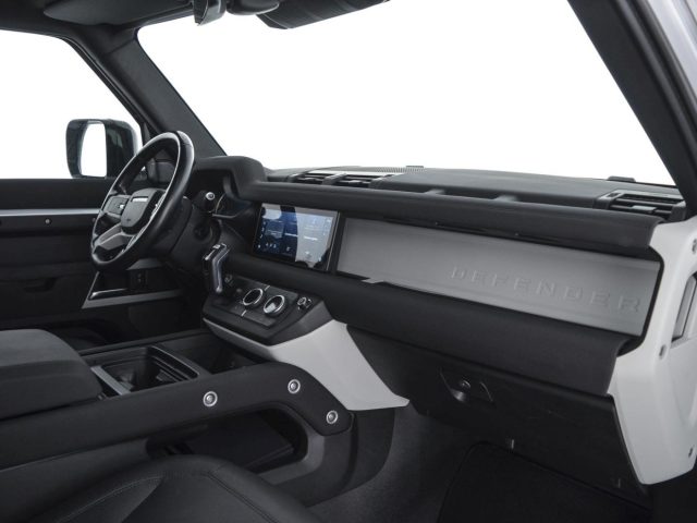 Land Rover Defender 110 3.0d i6 mhev SE awd 200cv auto - AUTOCARRO N1 - foto 3 di 15