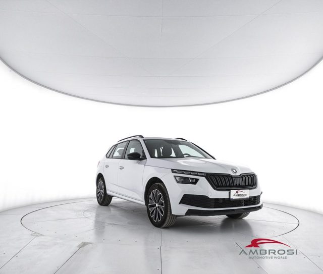 Skoda Kamiq 1.5 tsi Black Dots 150cv - foto 3 di 4