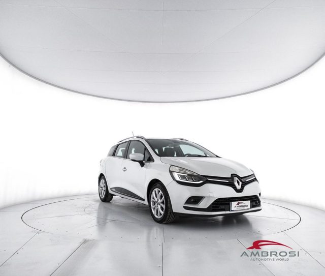 Renault Clio dCi 8V 90CV Start&Stop Energy Intens - foto 2 di 4