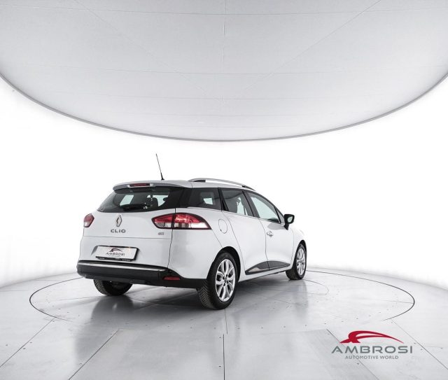 Renault Clio dCi 8V 90CV Start&Stop Energy Intens - foto 3 di 4