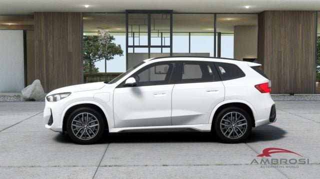 BMW X1 xDrive25e Msport Premium Package - foto 3 di 4