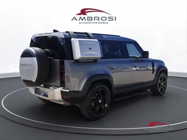 Land Rover Defender 110 3.0D I6 250 CV AWD Auto SE - foto 3 di 4