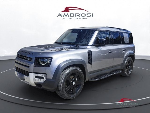 Land Rover Defender 110 3.0D I6 250 CV AWD Auto SE, del 2023, 42.602 km, in vendita a Corciano (PG)