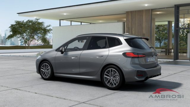 BMW 218 Serie 2 d Active Tourer Msport Premium Package - foto 2 di 4