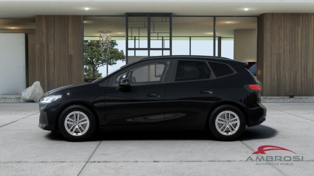 BMW 218 Serie 2 BMW d Active Tourer Premium Package - foto 3 di 4