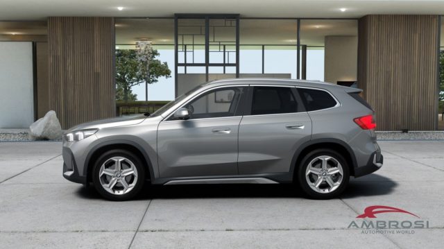 BMW X1 sDrive18d Xline Premium Package - foto 3 di 4