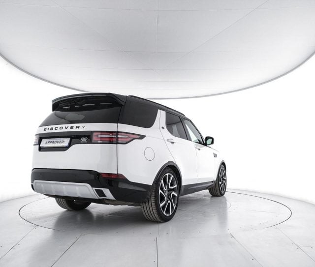 Land Rover Discovery 3.0 SDV6 306 CV HSE 7p.ti - foto 2 di 4