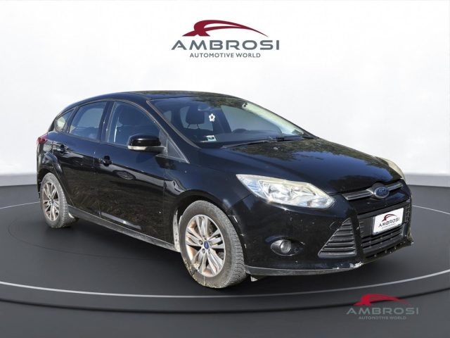 Ford Focus 5p 1.6 tdci Titanium 115cv - PER OPERATORI DEL SET - foto 2 di 4