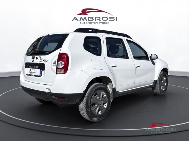 Dacia Duster 1.5 dci Laureate 4x4 s&s 110cv E6 - PER OPERATORI - foto 3 di 4