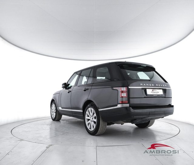 Land Rover Range Rover 3.0 TDV6 Vogue - foto 4 di 4