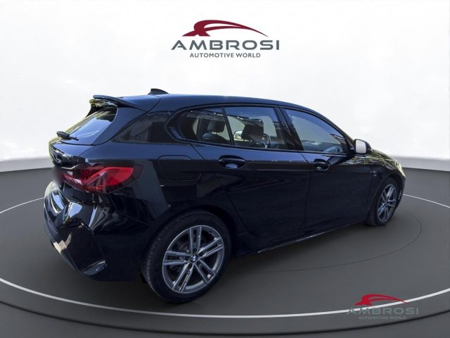BMW 116 Serie 1 i Msport - foto 3 di 4