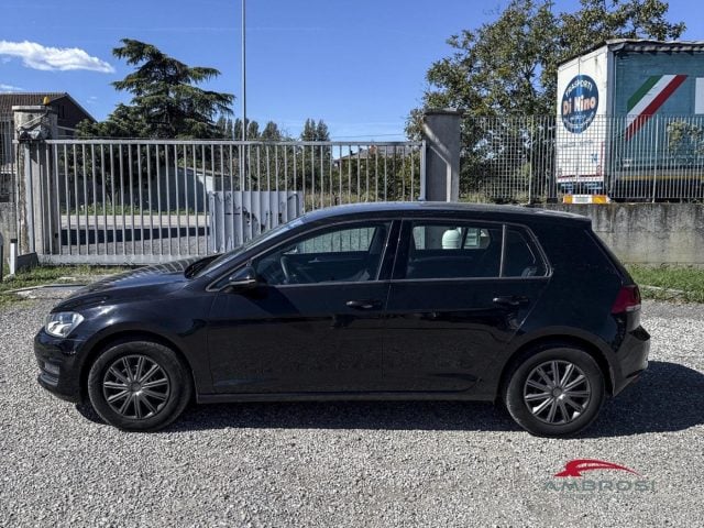 Volkswagen Golf 1.6 TDI 90 CV 5p. Trendline BlueMotion Technology - foto 3 di 4