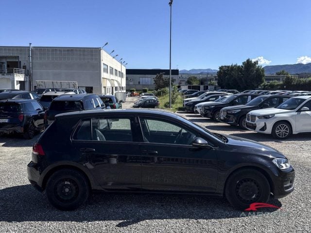 Volkswagen Golf 1.6 TDI 90 CV 5p. Trendline BlueMotion Technology - foto 2 di 4