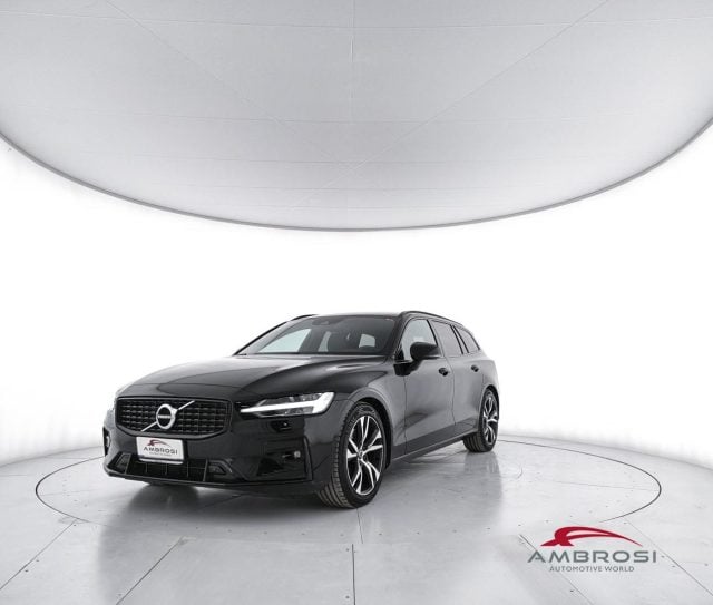 Volvo V60 B4 (d) Geartronic R-Design, del 2021, 119.705 km, in vendita a Corciano (PG)