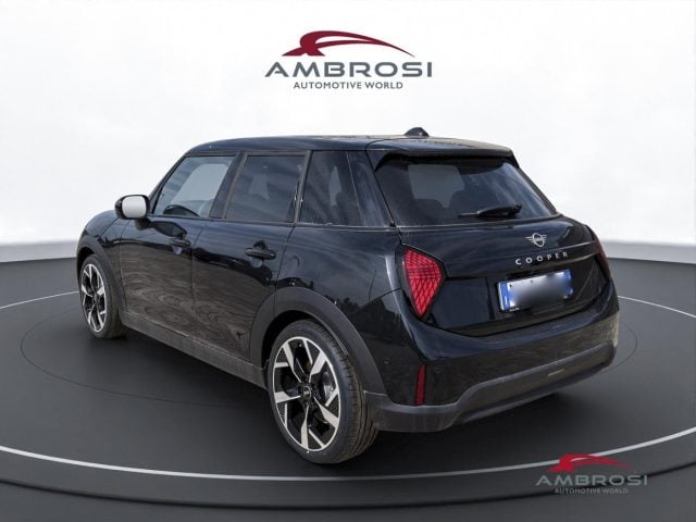 MINI Cooper 5 porte Classic - foto 4 di 4