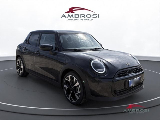 MINI Cooper 5 porte Classic - foto 2 di 4