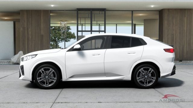 BMW X2 BMW X2 sDrive18d Msport Premium Package - foto 3 di 4